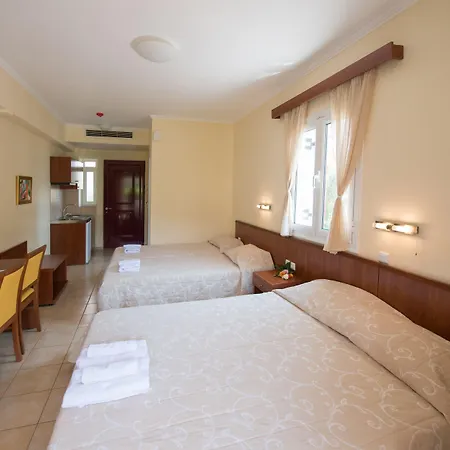 Summertime Lägenhetshotell 4*