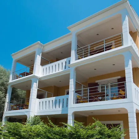 Summertime Lägenhetshotell Nikiana