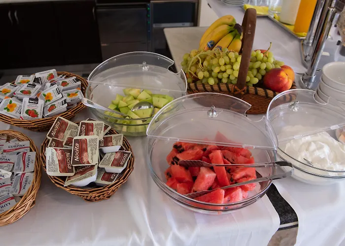 Summertime Aparthotel